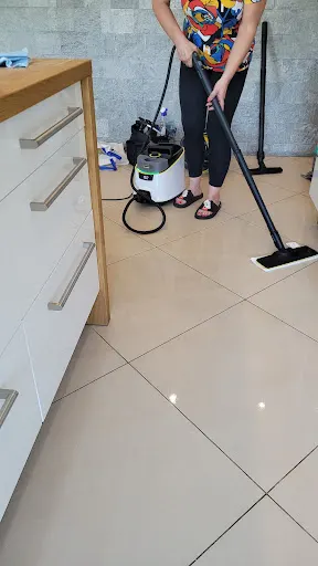 Po-zamiatane.pl Tomasz Chłądzyński